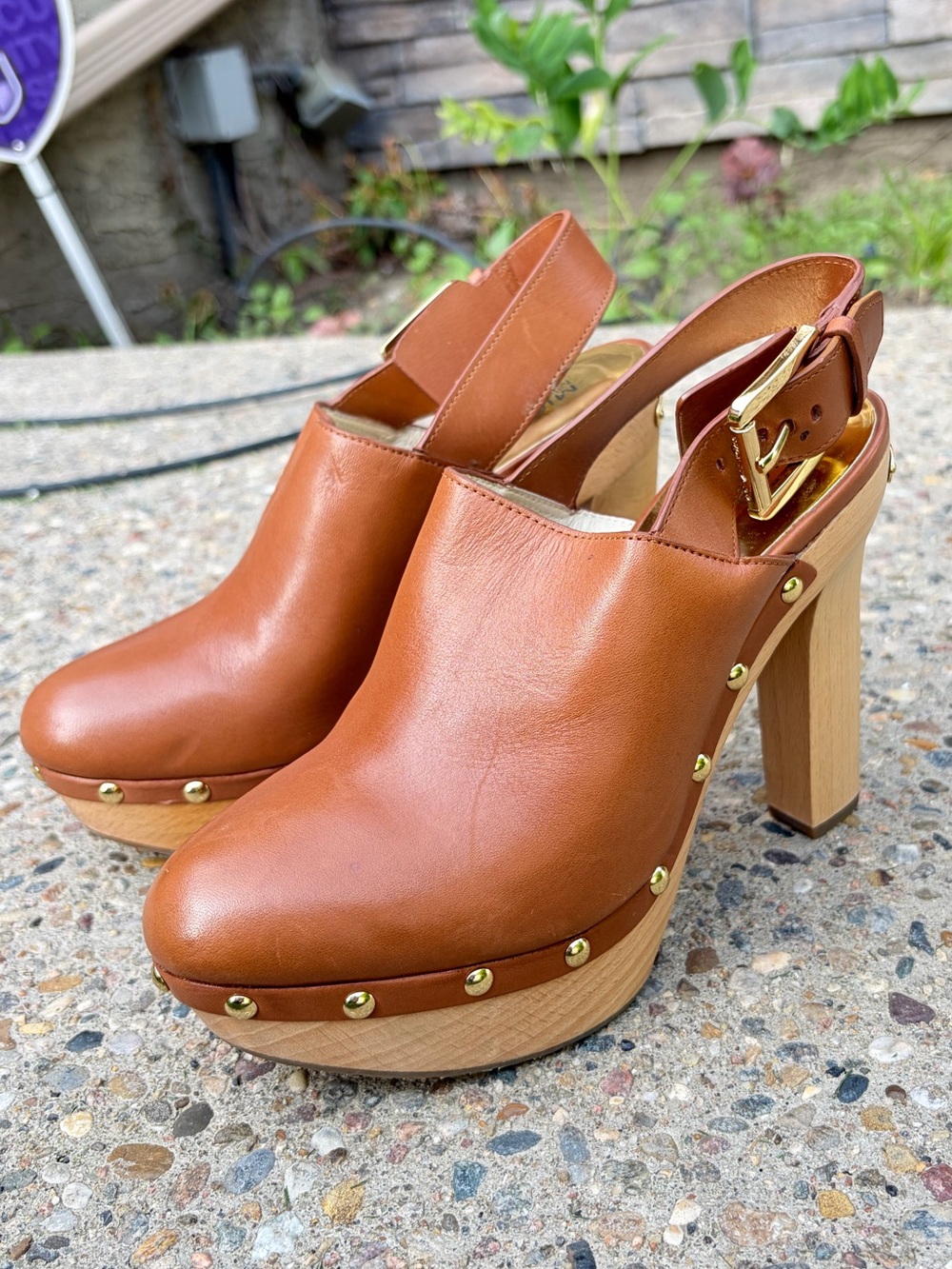 Micheal Kors Leather Platform Clog Heels in Tan - Women's Shoes